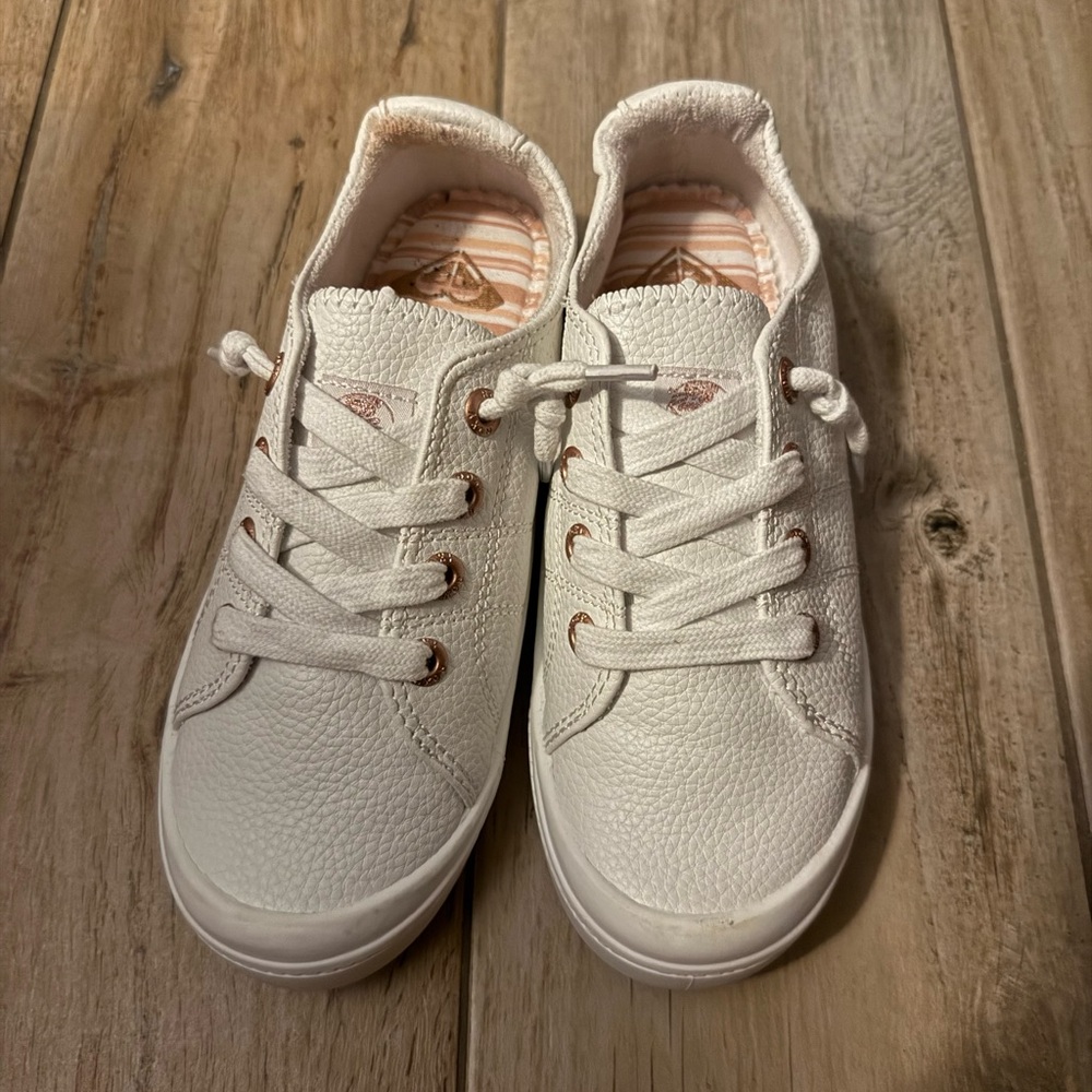 Roxy Kids Shoes in White and Pink